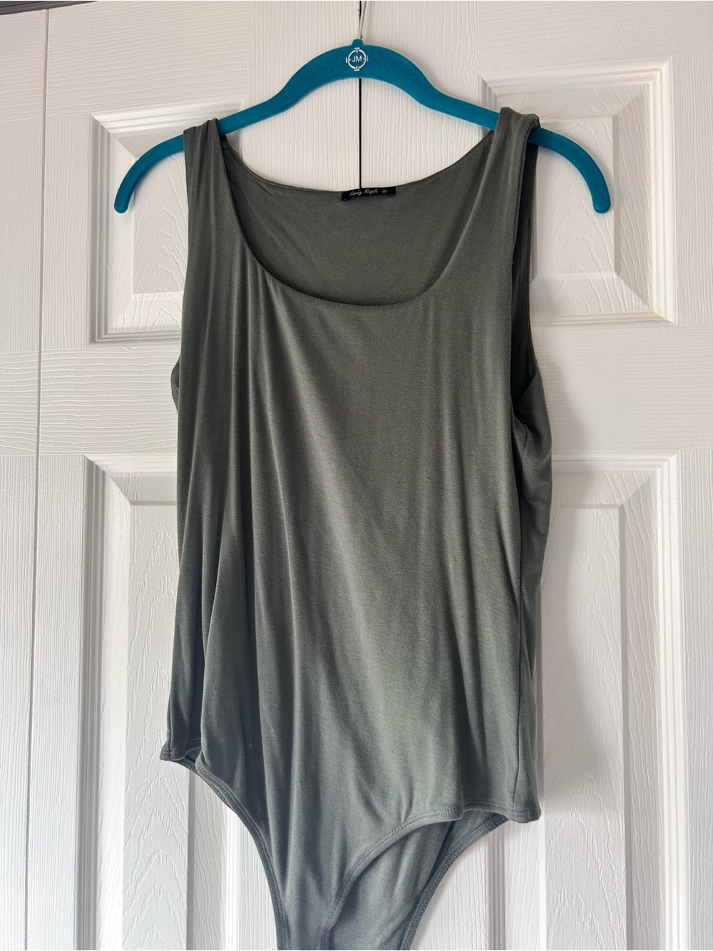 Bundle of bodysuits M/L